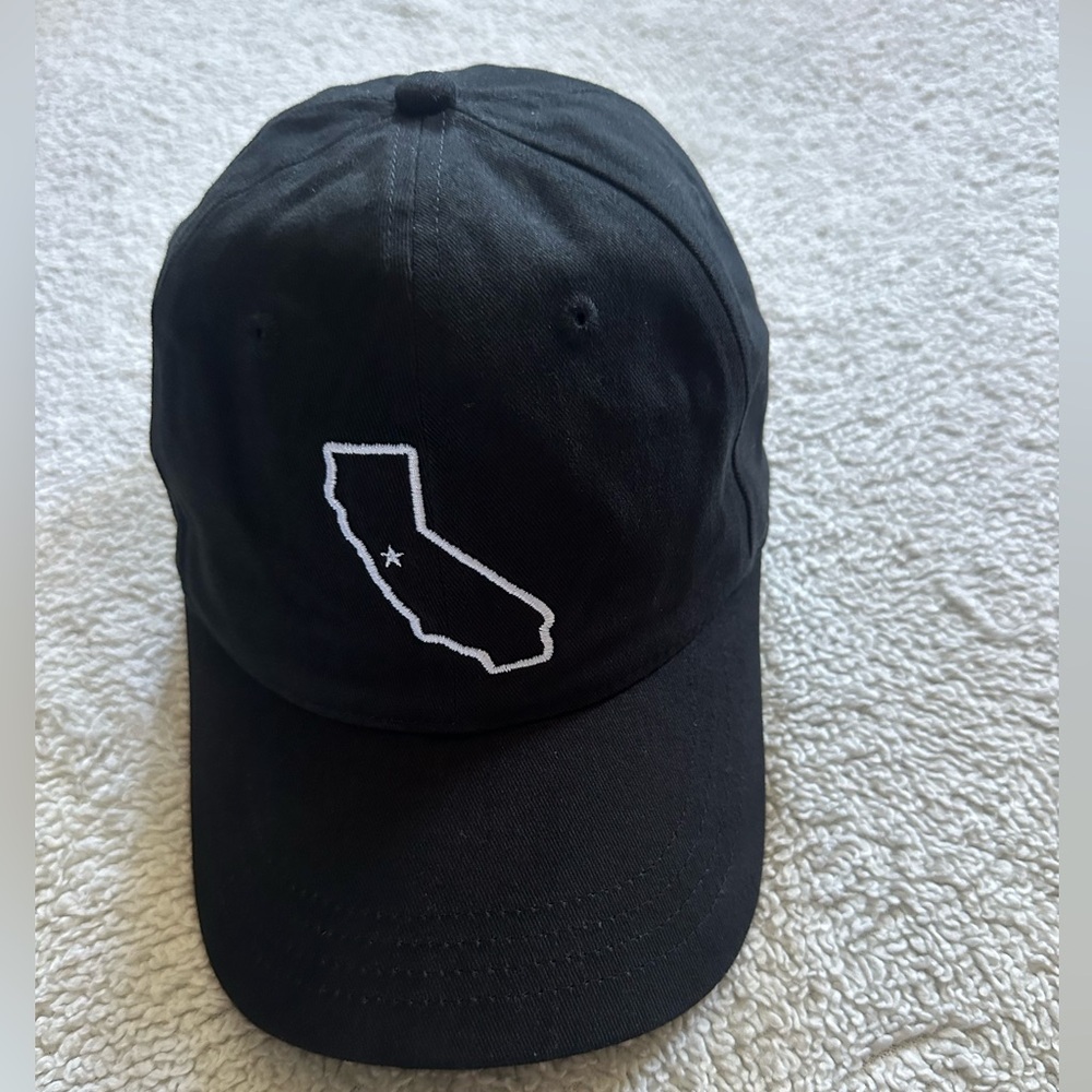 Unisex Black California Embroidered Hat